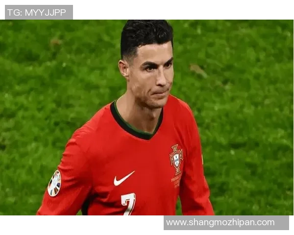 2022年足球界璀璨星辰揭晓最佳球员及其精彩瞬间回顾