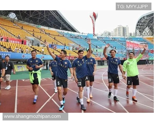 香港足球明星风采全景展示与精彩瞬间回顾图集
