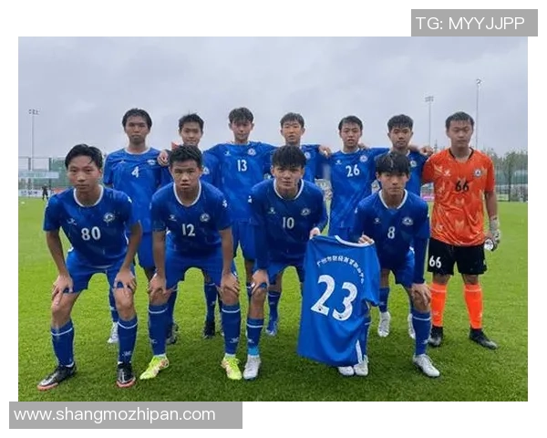 广州足球队荣登足球实力排行榜首位引领全国足球新风潮