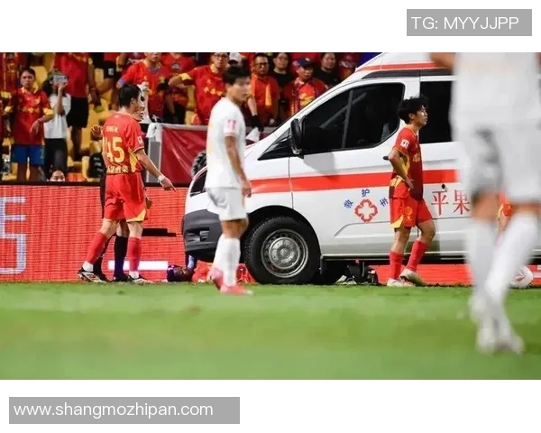 足球明星差点截瘫视频