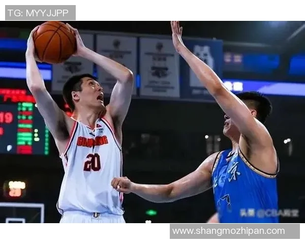 北京篮球队团队协作引发热议球迷对战术配合与球员表现分歧明显 北京篮球队团队协作引发热议球迷对战术配合与球员表现分歧明显